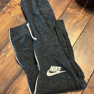 Nike light zip sweatshirt